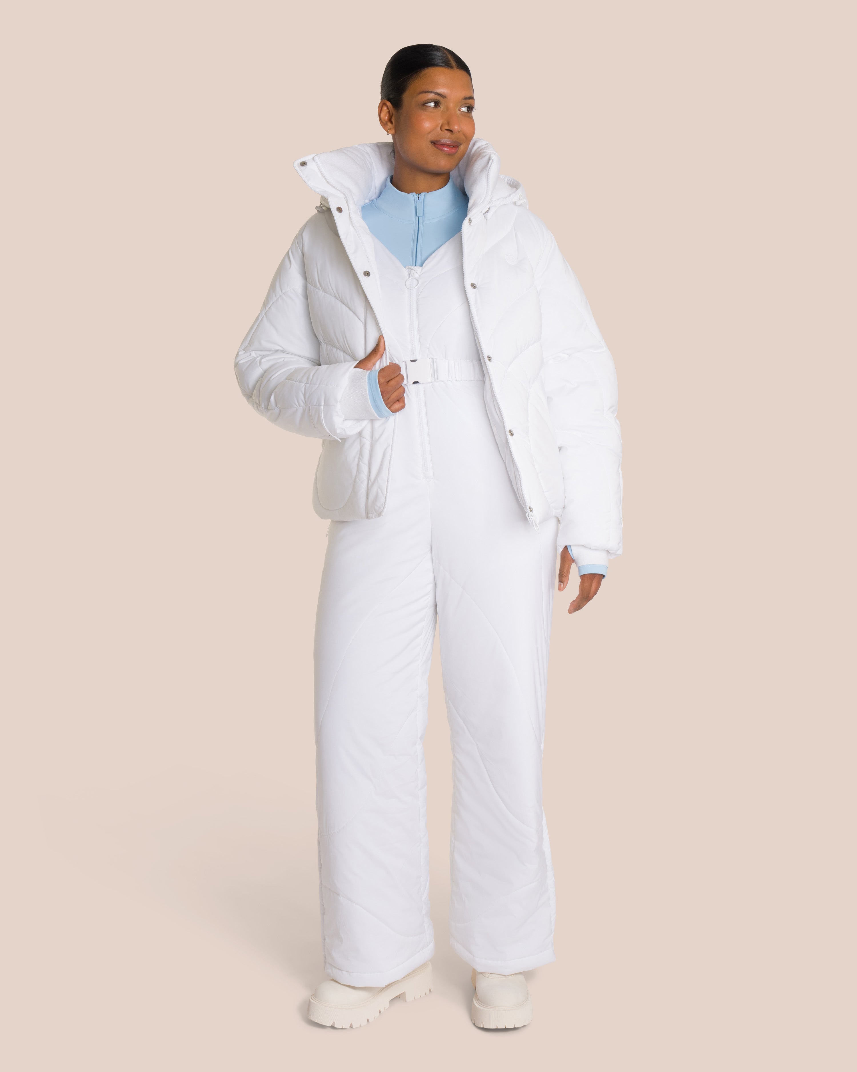 set-joelle-puffer-onesie-deluxe-crystal-white-glacial-blue_01.jpg