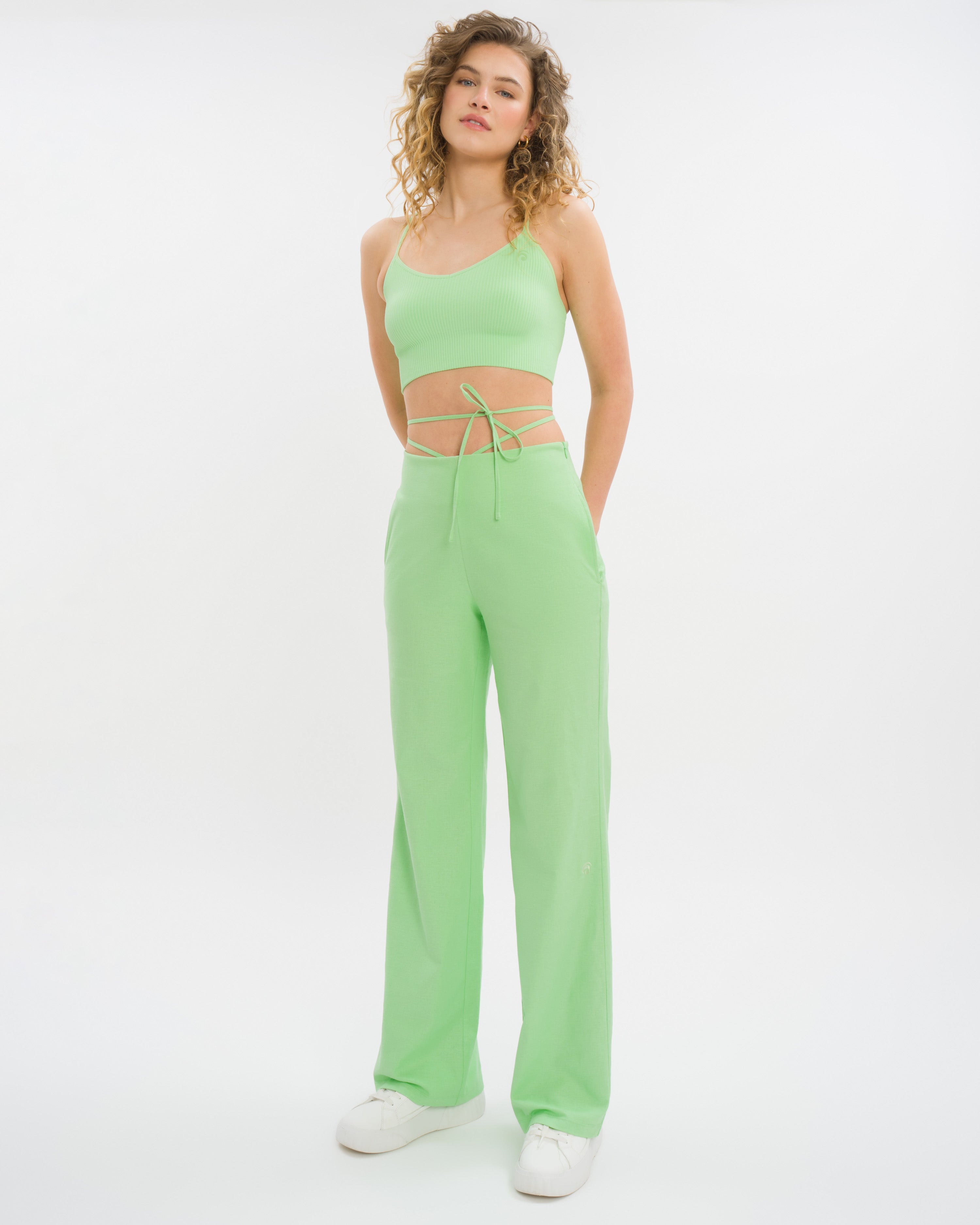 set-lily-tall-cider-green_01.jpg